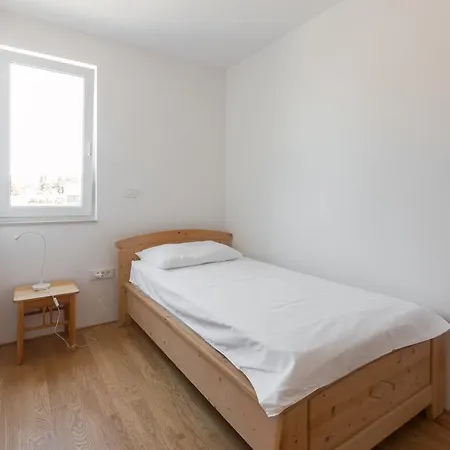 Apartment Beta *